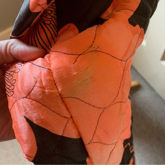 Vintage 1960s Pink & Black Floral Quilted Skirt with Patent Leather Belt - Med - Picture 10 of 11